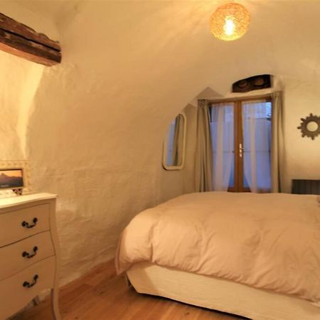 La Maison Laugier Charme, Confort, Authenticite Saint-Étienne-de-Tinée Eksteriør billede